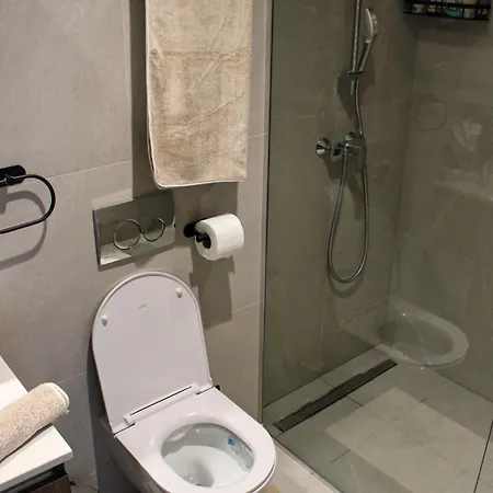 דירה Luxurious 2br Designer Near River & Park בלגרד