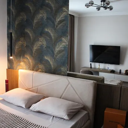 Luxurious 2br Designer Near River & Park